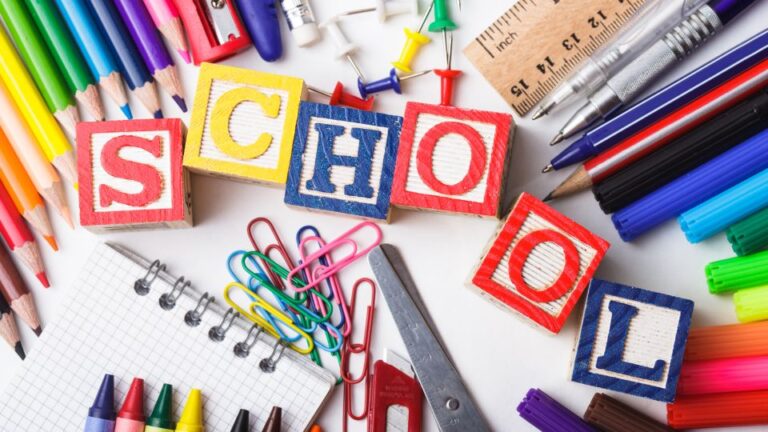 Az iskolakezdés kötelező kellékei – mit ne hagyj ki a tolltartóból?